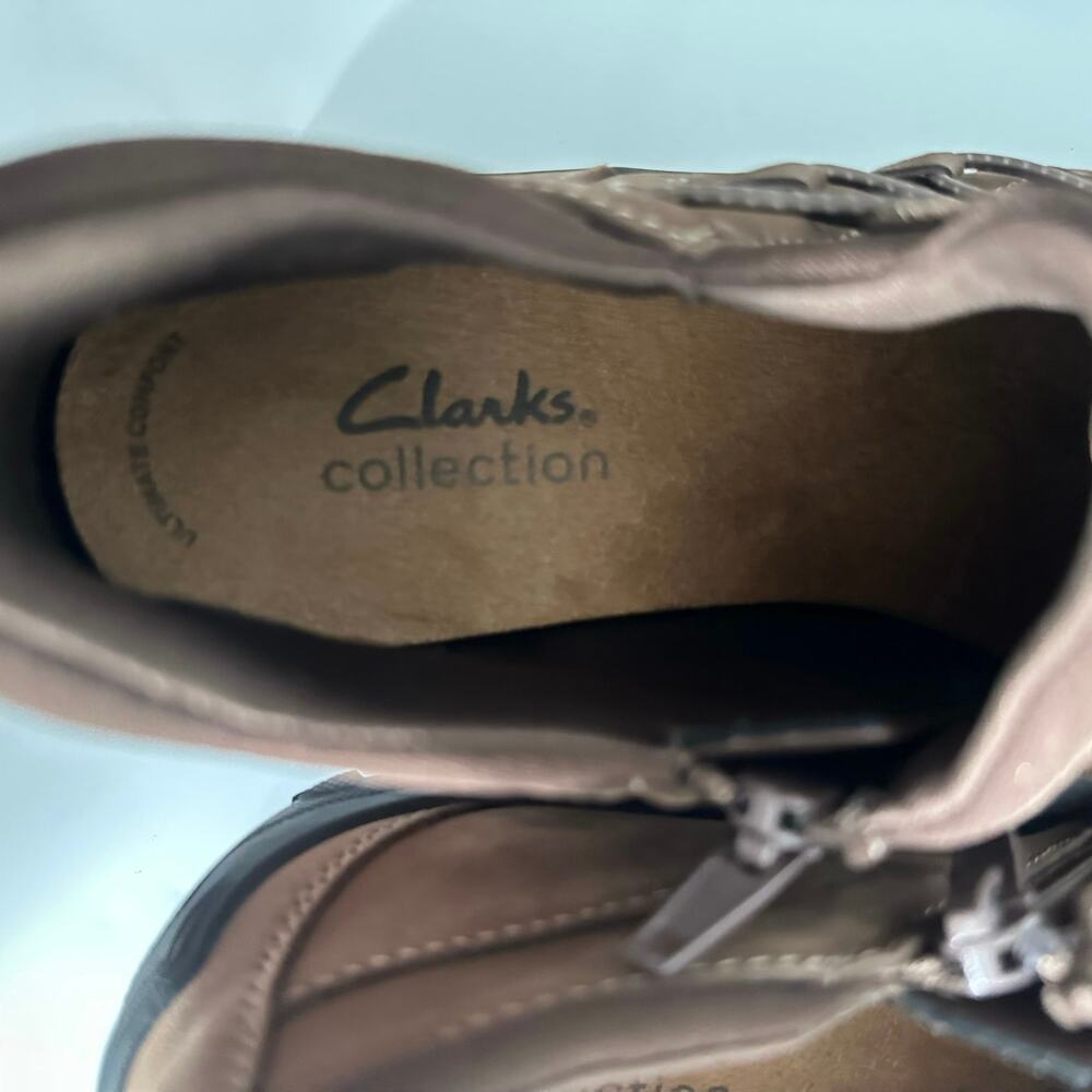 Clarks Fiana Bay Taupe Nubuck Leather Ankle Boots Women’s 7.5 M Gorpcore Utility - Picture 5 of 7